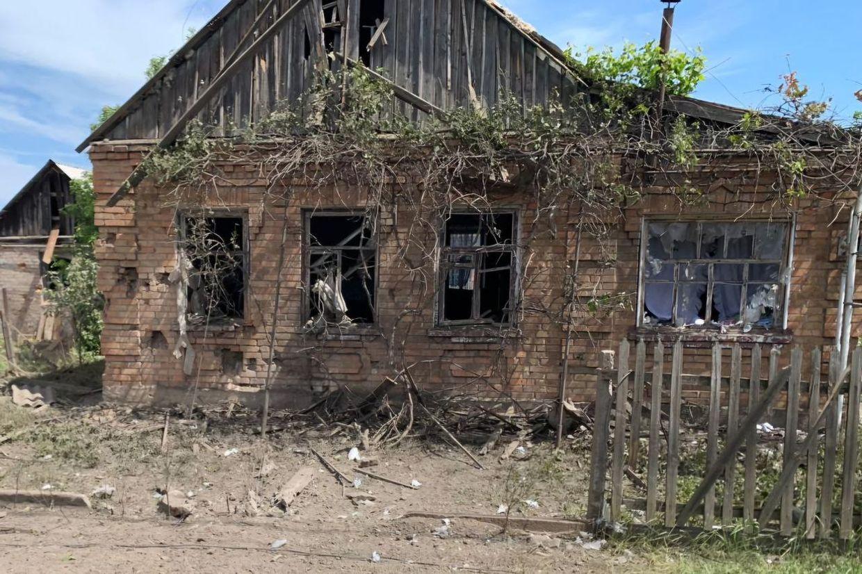 Update: Russian attack on Nikopol kills 2, injures 8