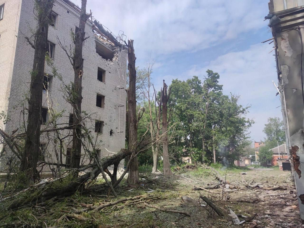 Russian attacks against Ukraine kill 4, injure 41 over past day