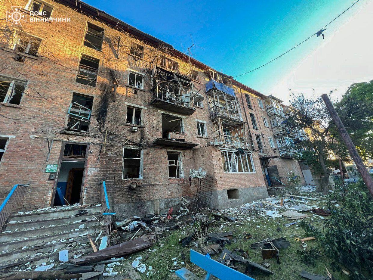 Russia launches overnight attacks across Ukraine