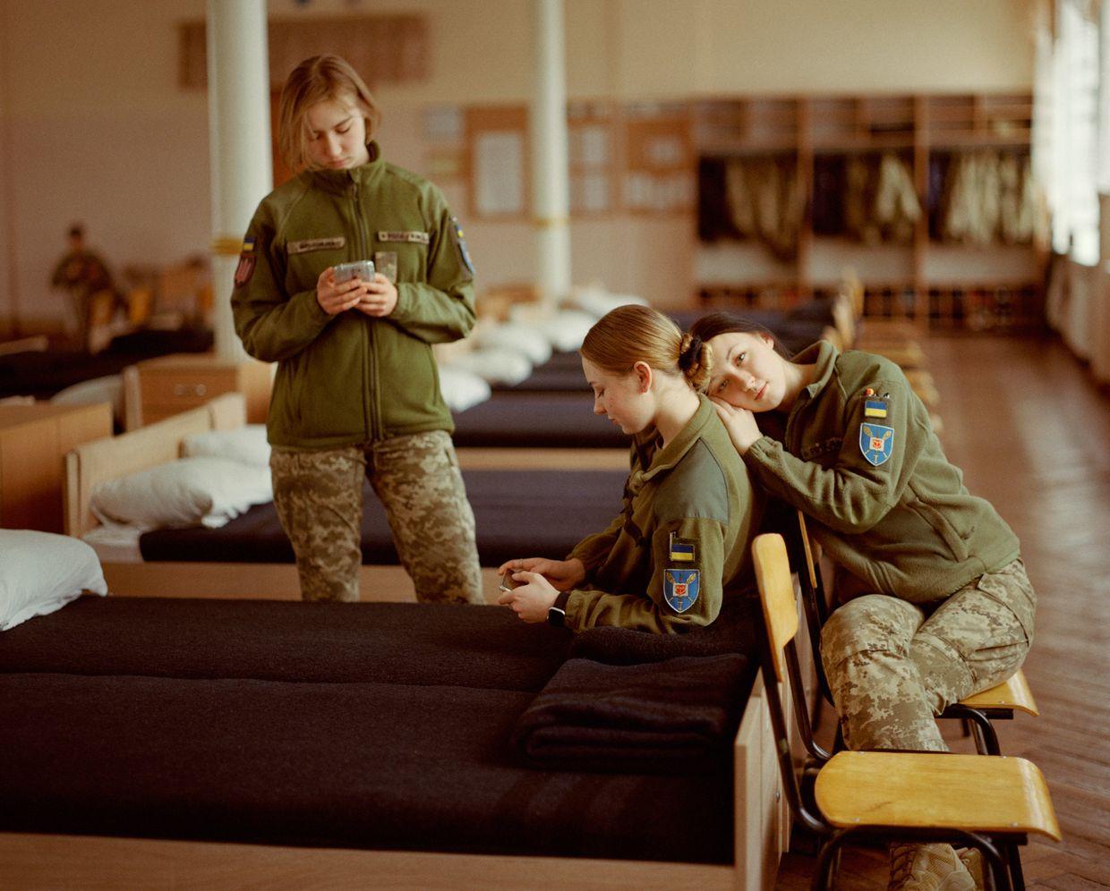 Generation of fighters: An intimate look at Ukraine's fearless youth (Photos)