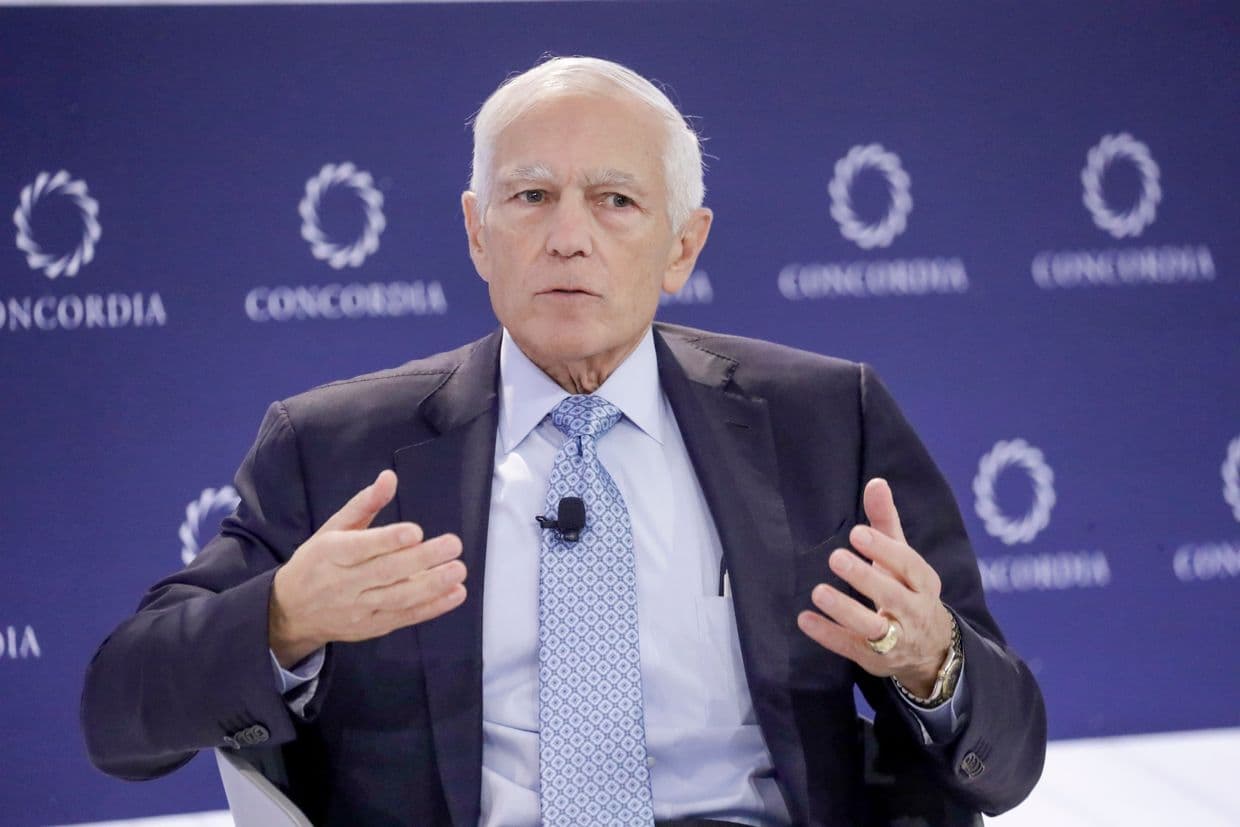 Ex-NATO commander calls for further lifting restrictions on Ukrainian strikes against Russia