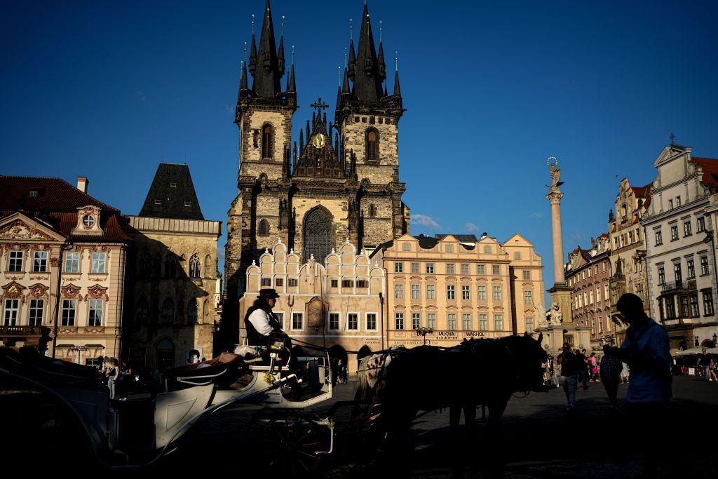 Media: Volunteers fundraising for Ukraine attacked in Prague by Russian speakers