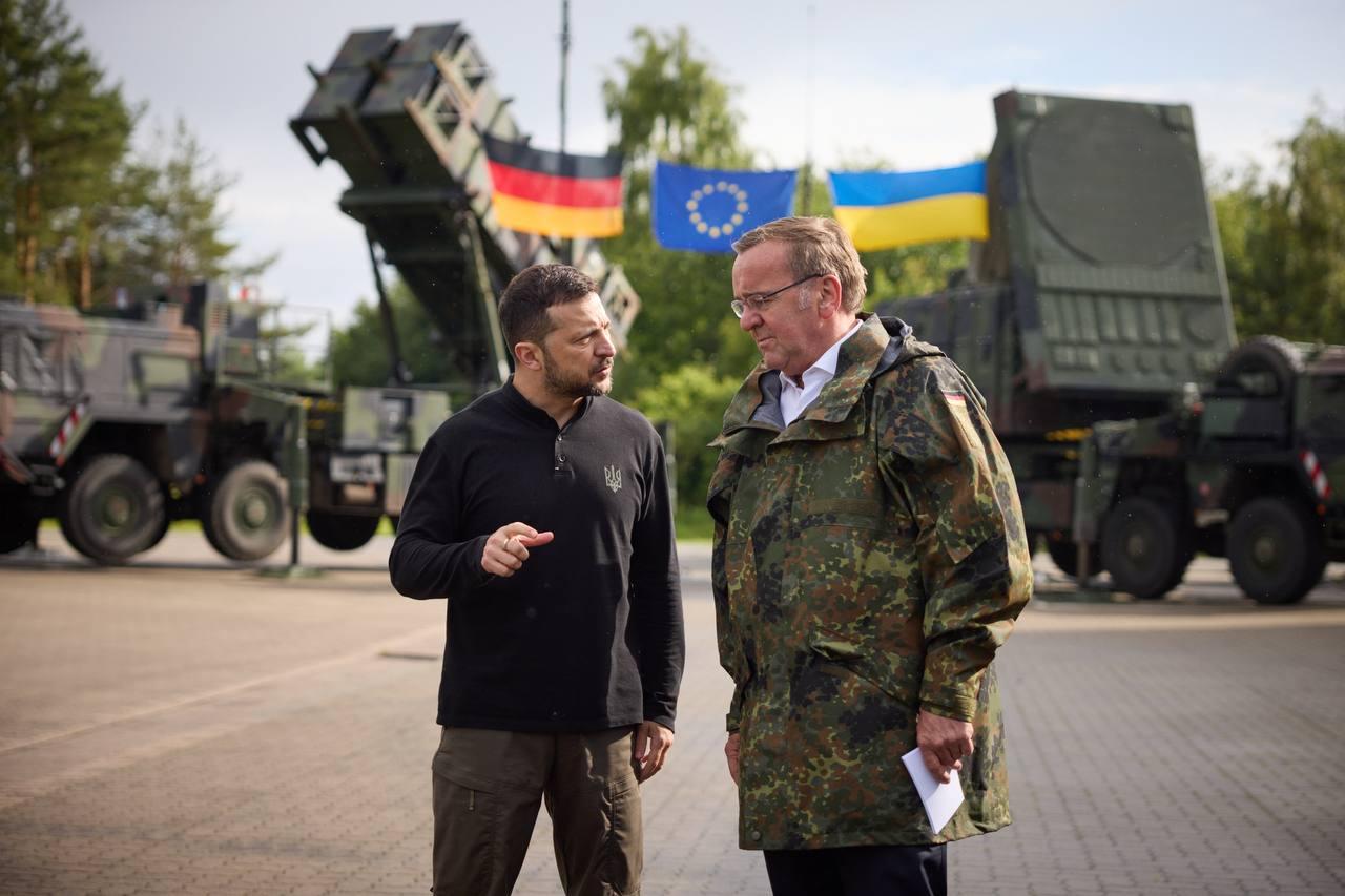 Zelensky inspects Patriot battery pledged to Ukraine during Germany visit