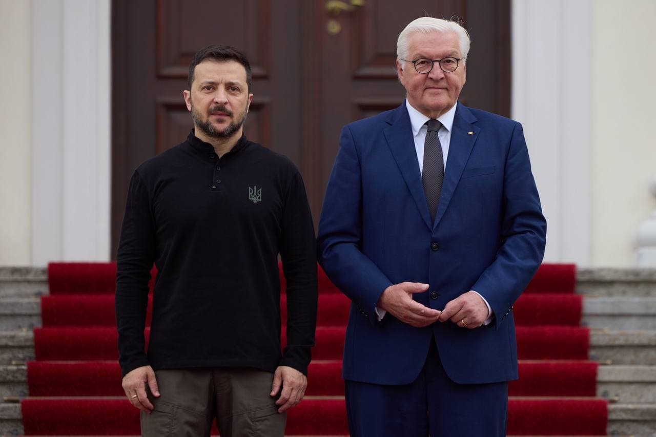 Zelensky meets German president in Berlin to discuss energy situation, peace summit