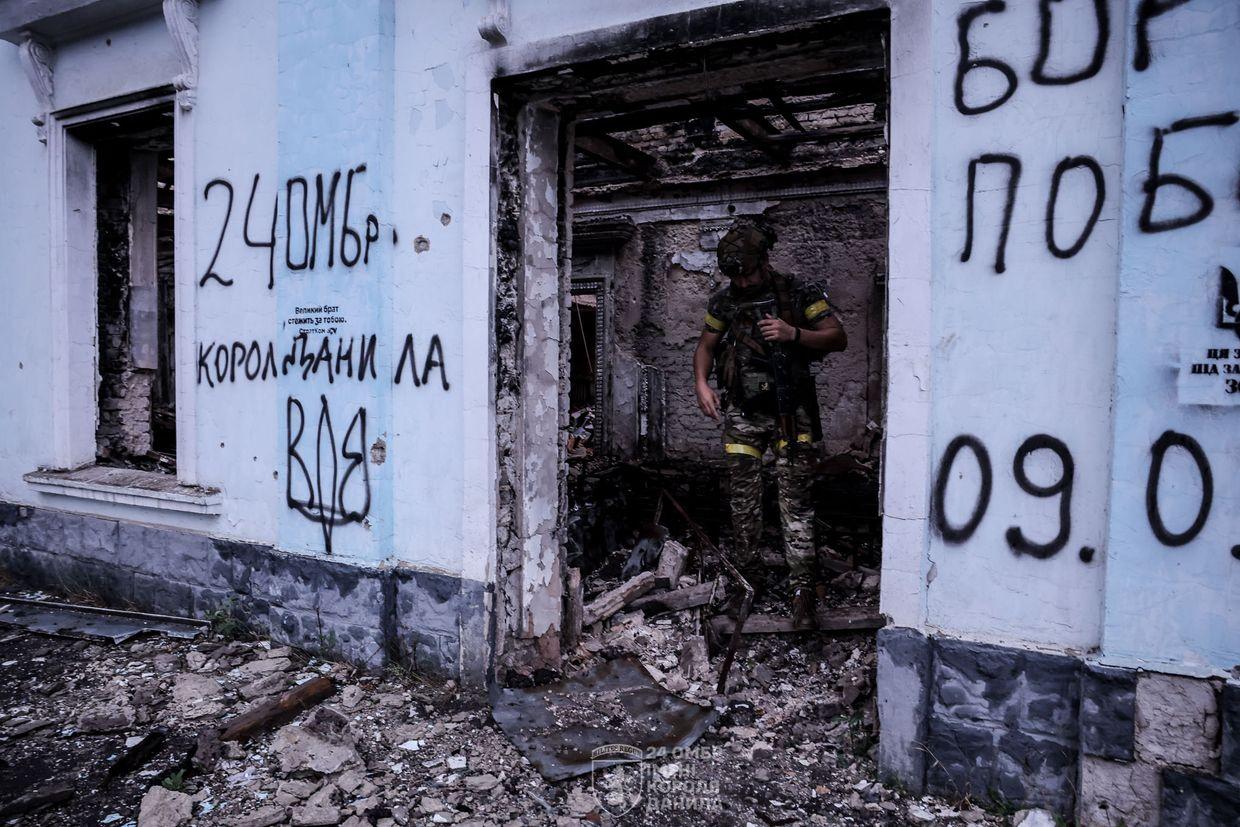 Ukraine's 24th brigade bolsters defense of Chasiv Yar, says fighting 'extremely difficult'
