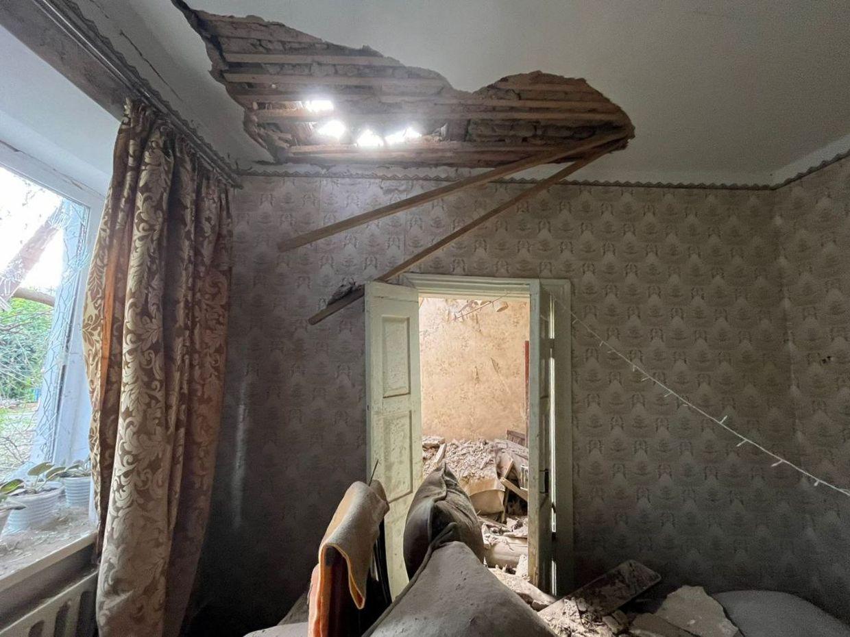 Russian attack in Nikopol injures woman