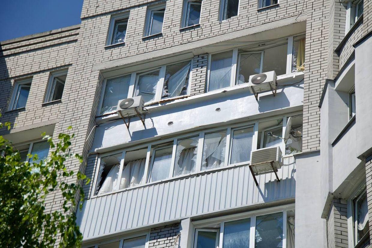 Russian attack on Dnipro kills 1, injures 12