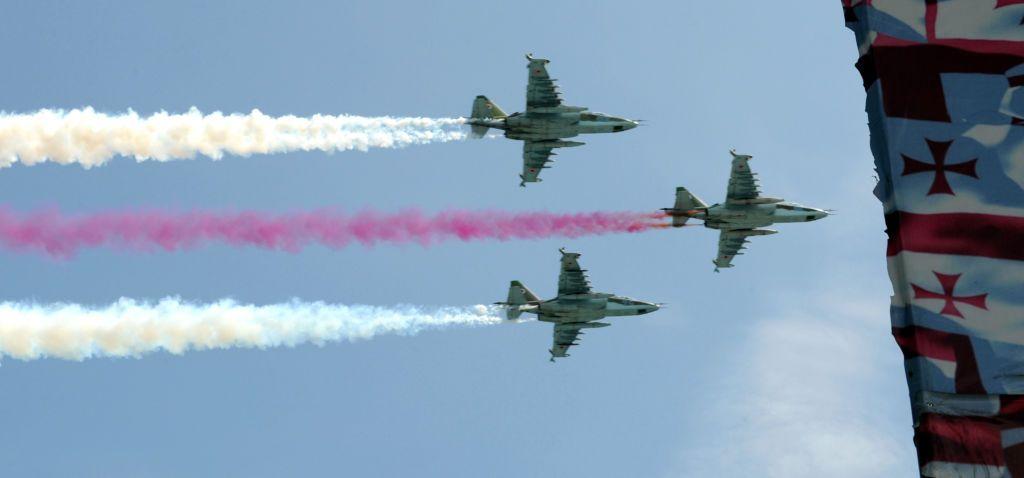 Georgian Su-25 jet crashes during military exercises, killing pilot