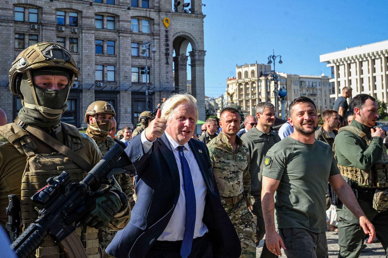 Boris Johnson calls on West to let Ukraine strike Russian territory with long-range missiles