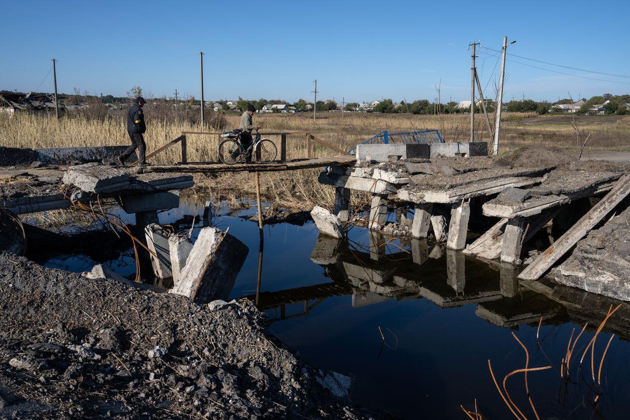 Ukraine's 3rd Assault Brigade says it halted Russian advance toward Borova in Kharkiv Oblast