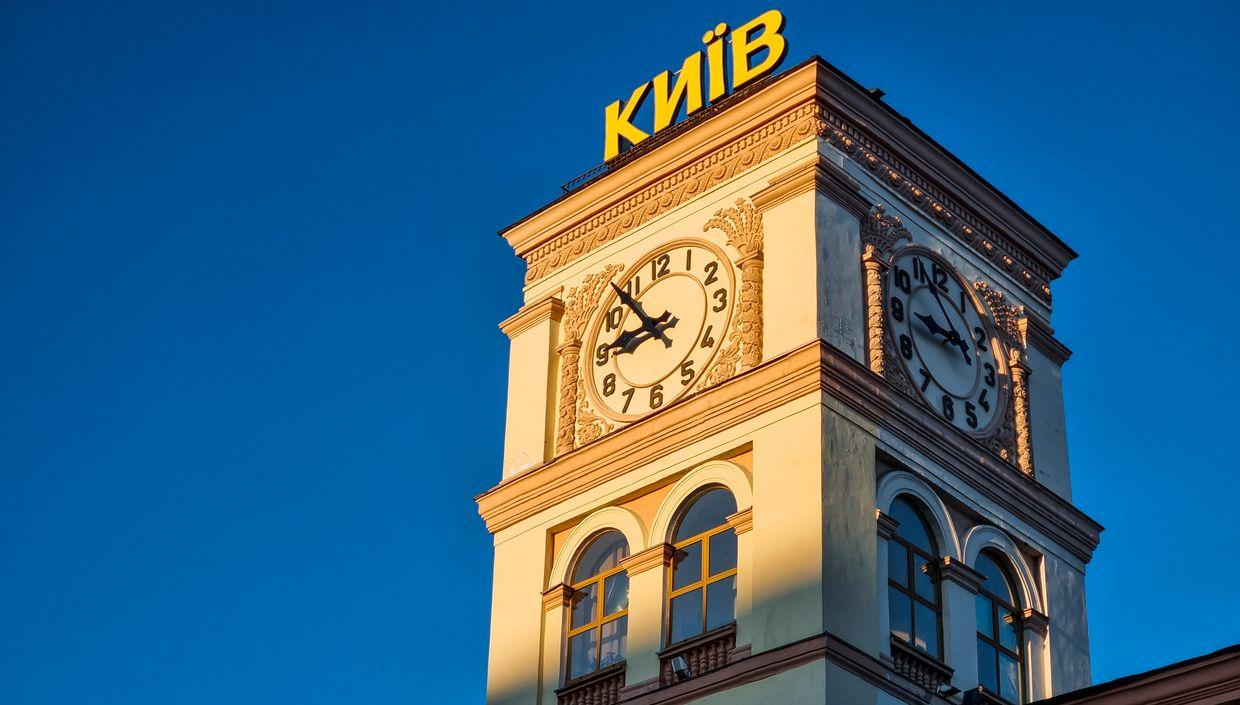 Ukrainian parliament votes to cancel daylight saving time