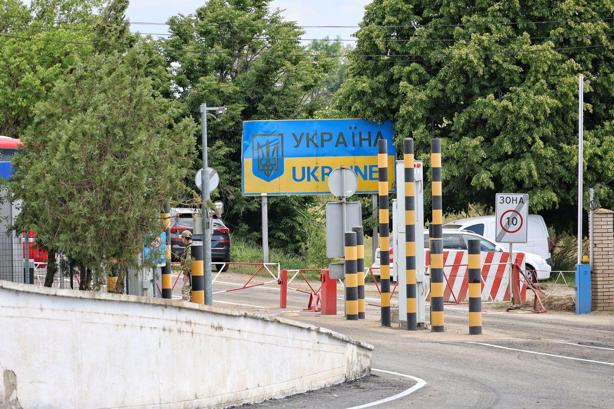 Ukraine and Moldova in talks about returning draft dodgers