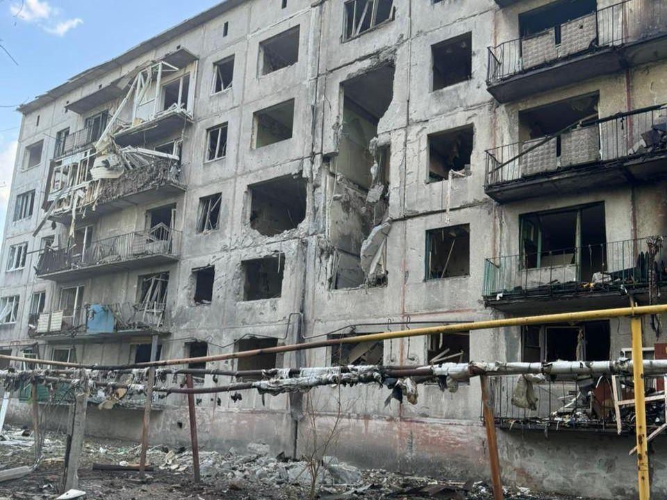 Russian attacks against Ukraine kill 7, injure 43 over past day