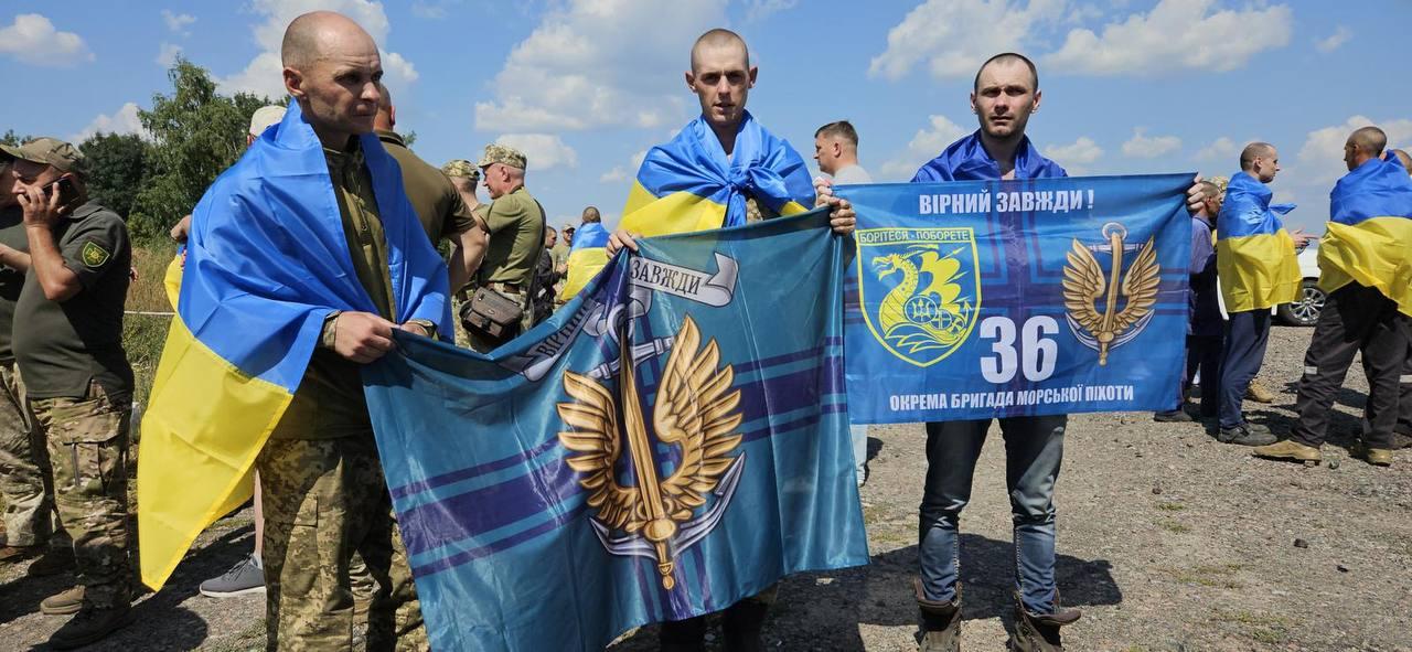 Ukraine war latest: Kyiv brings back 95 POWs from Russian captivity