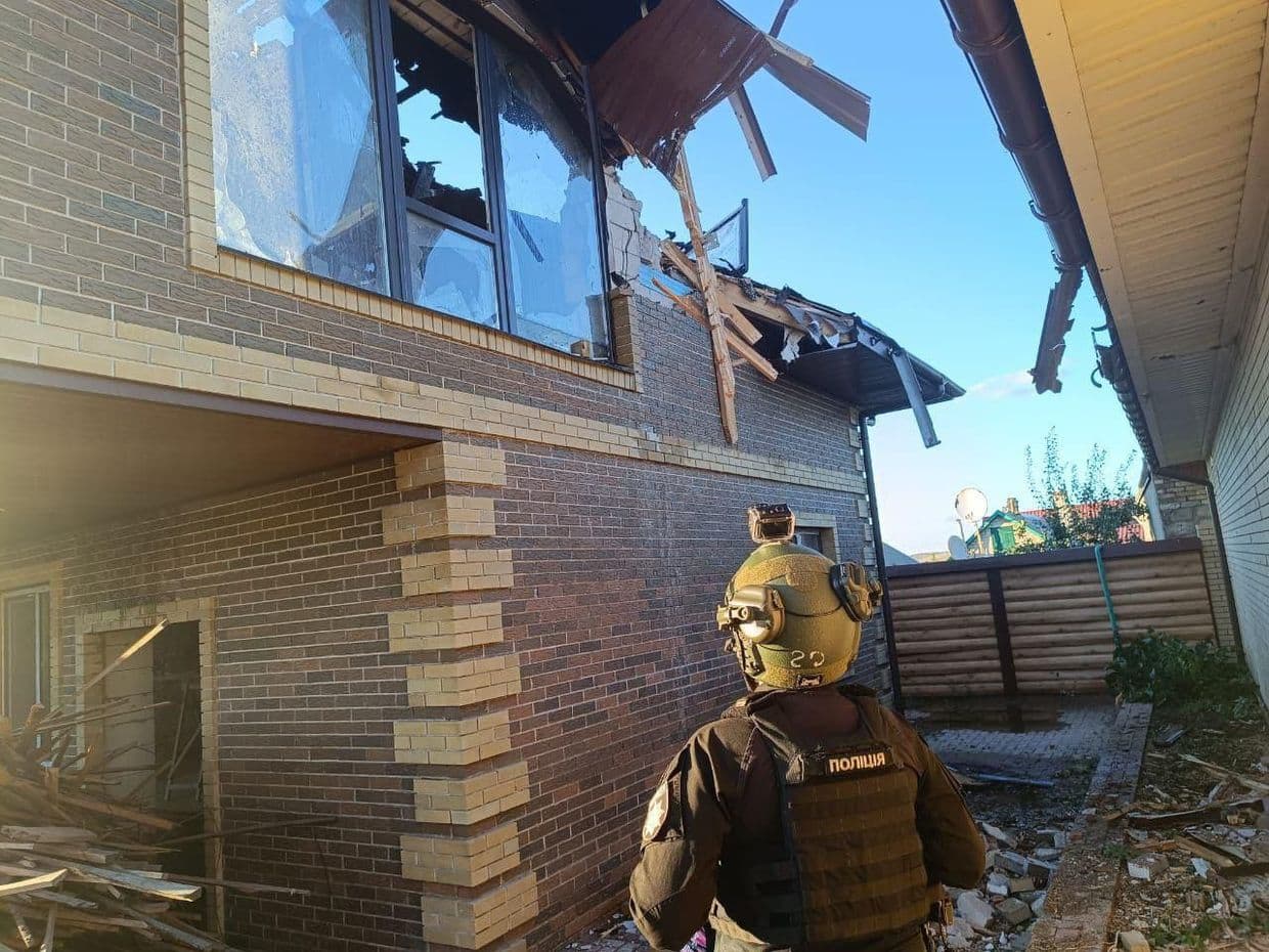 Russian attacks against Ukraine kill 5, injure 25 over past day