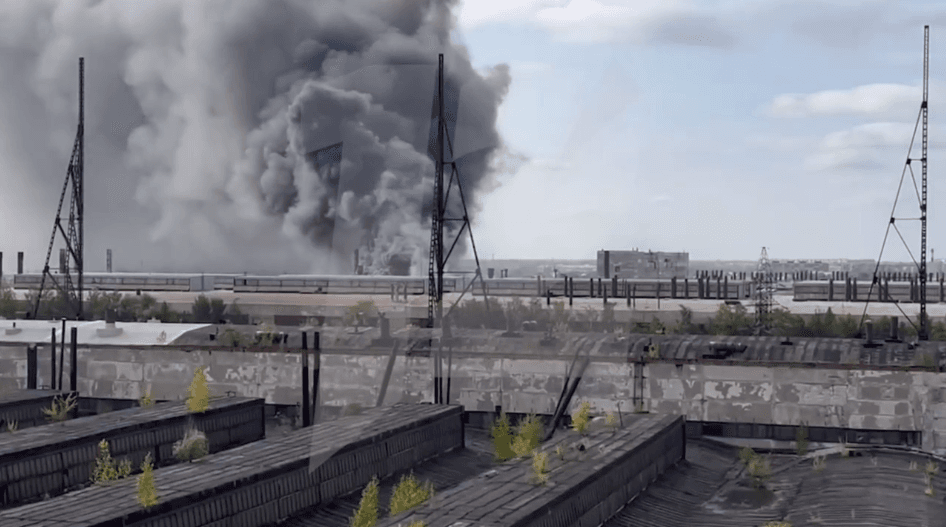 Russian tank manufacturing plant catches fire in Omsk