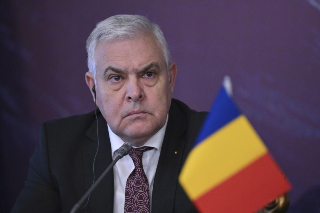 Romania urges 'robust' NATO response to airspace violations by Russia