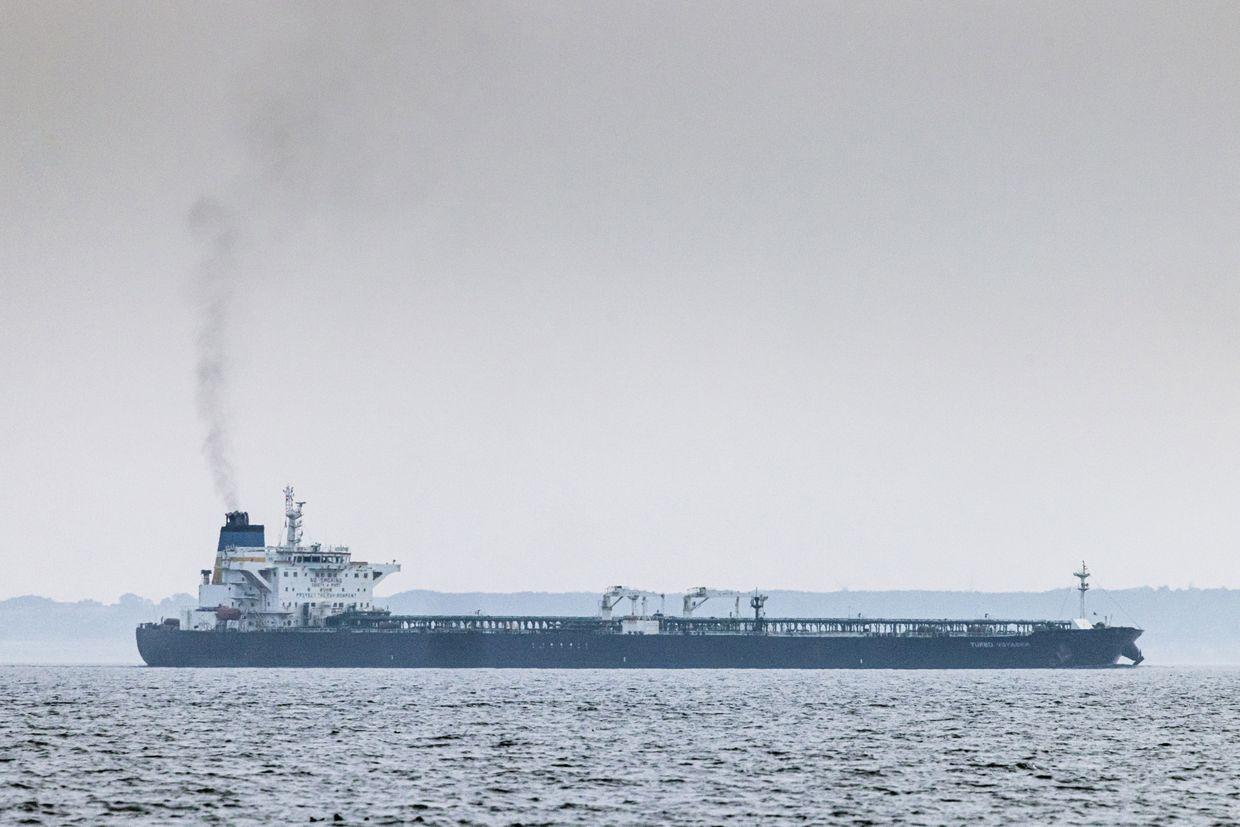 UK sanctions 10 Russian 'shadow' vessels involved in oil trade