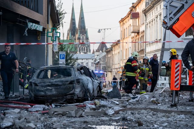 Ukraine war latest: At least 7 killed, over 70 injured in Russian ...