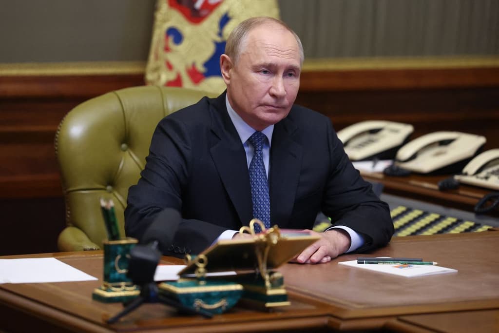 Putin signs largest conscription campaign in 14 years, drafting 160,000 men
