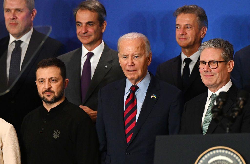 US to announce 'series of actions' supporting Ukraine, Biden says