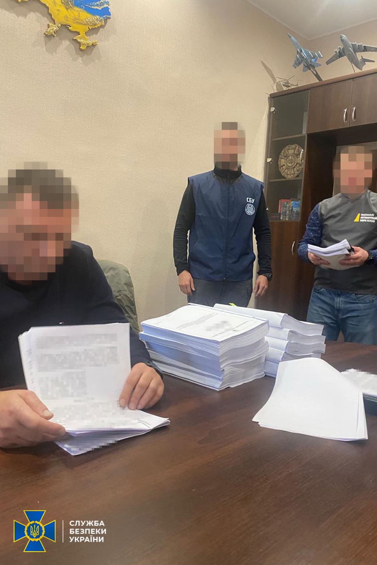 SBU exposes corruption scheme by two Ukrainian army logistics officers