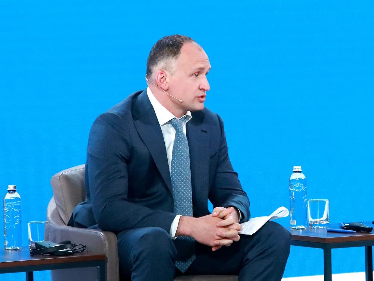 Top Zelensky staffer's associates get properties worth $1 million in controversial projects, media report says