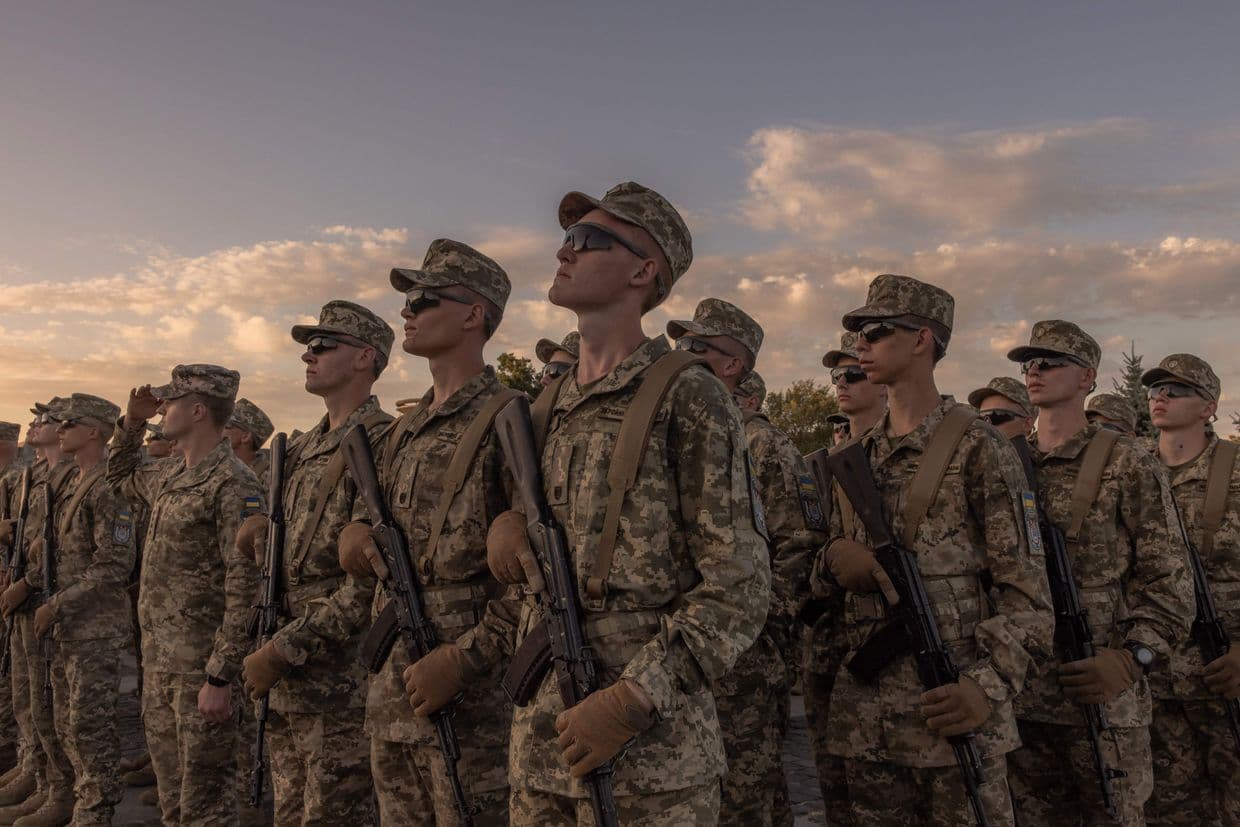 Ukraine agrees to cap its army at 800,000 in revised US peace plan, FT reports