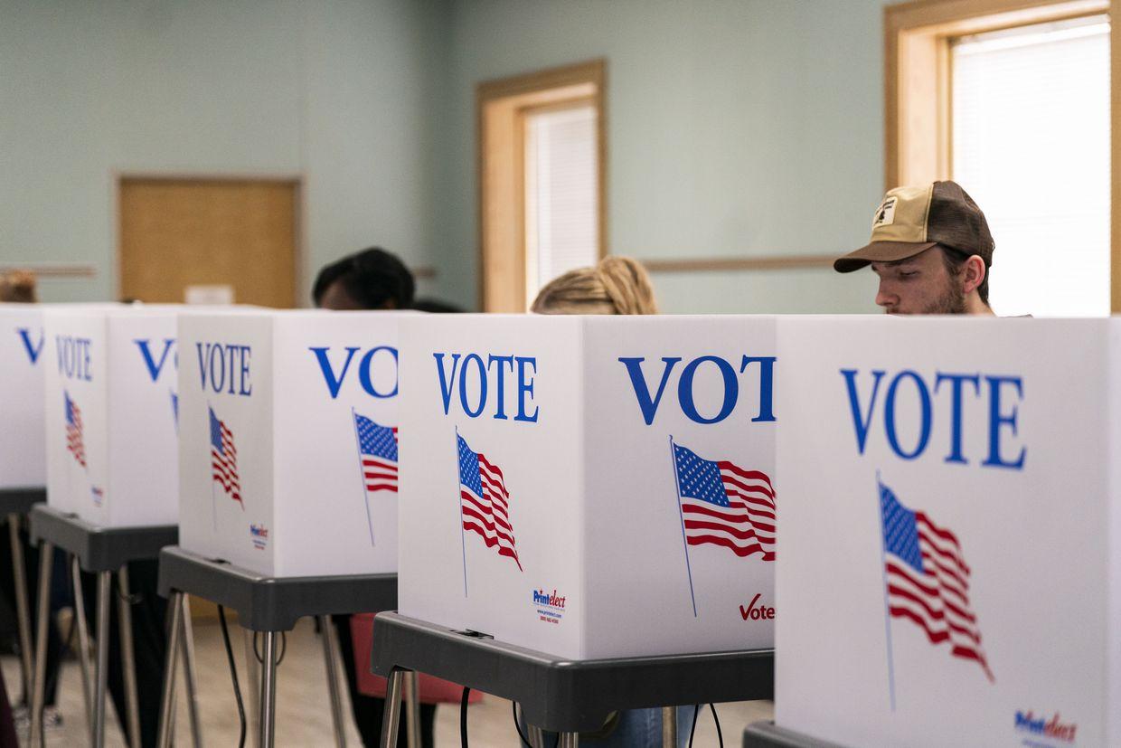 Russia stepping up election interference as US citizens head to polls, intelligence agencies warn