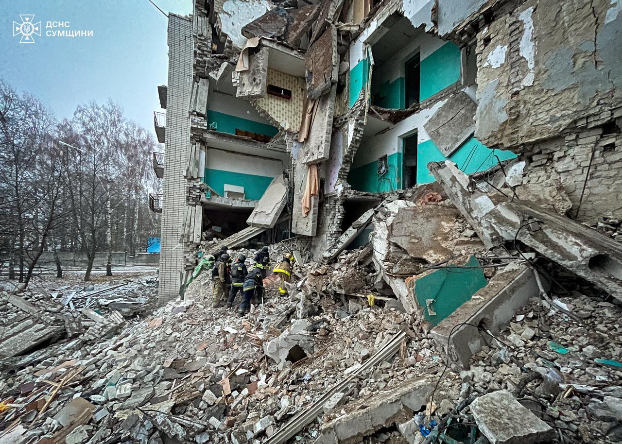 Russian drone hits dormitory in Sumy Oblast, killing 10, injuring 13, including children