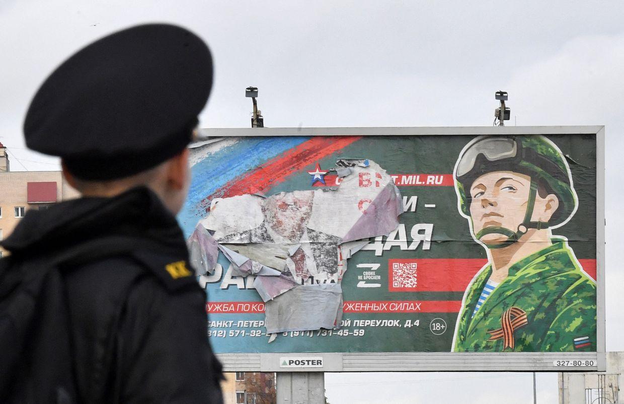 Russia exceeds monthly recruitment targets, Ukraine's military intelligence says