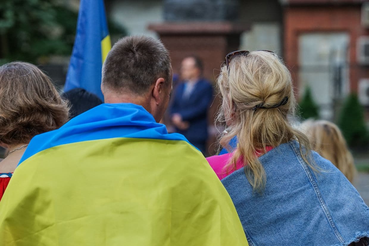 EU weighs future of Ukrainian refugees as some member states harden their stance
