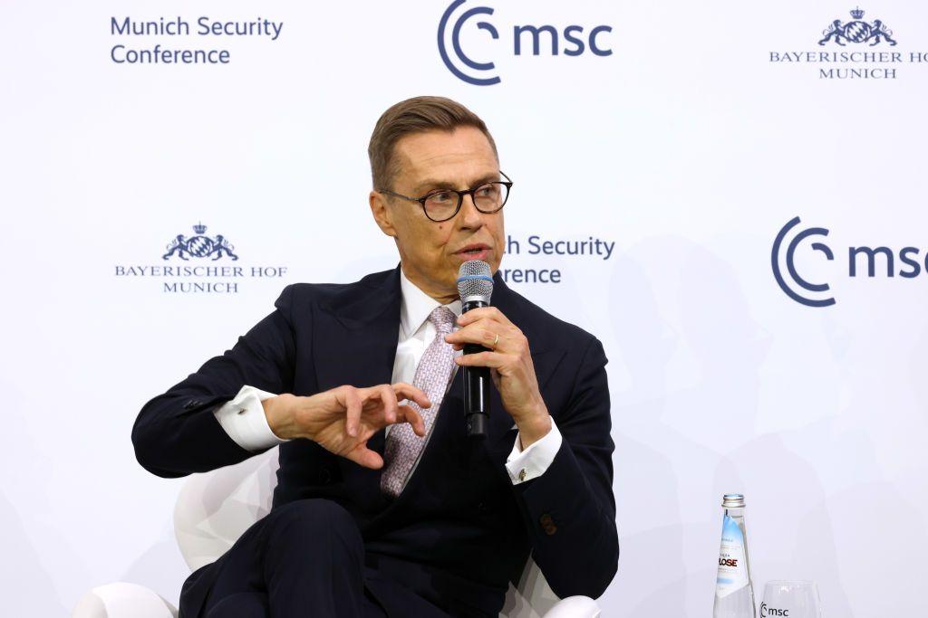 Finnish president pushes for April 20 ceasefire date in talks with Trump