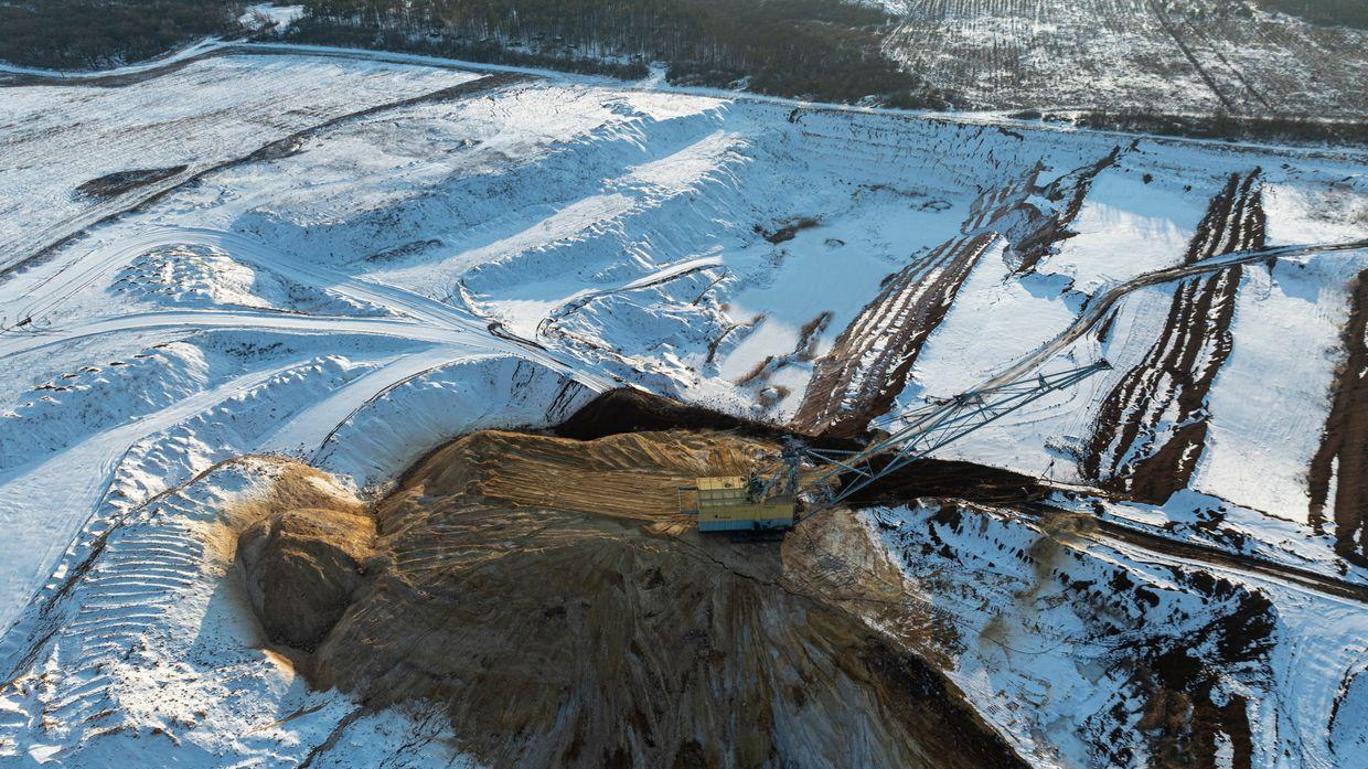Ukraine to request changes to new minerals deal, Bloomberg reports