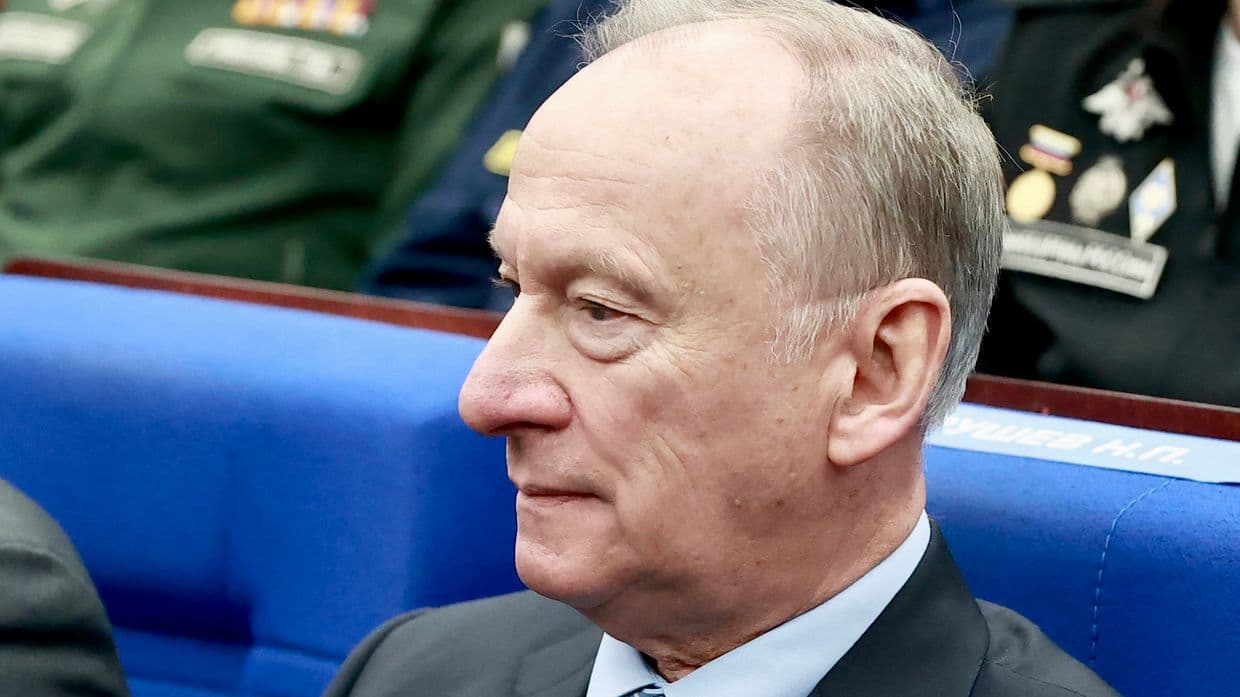 Russia's nuclear fleet at 'full combat readiness,' Kremlin says