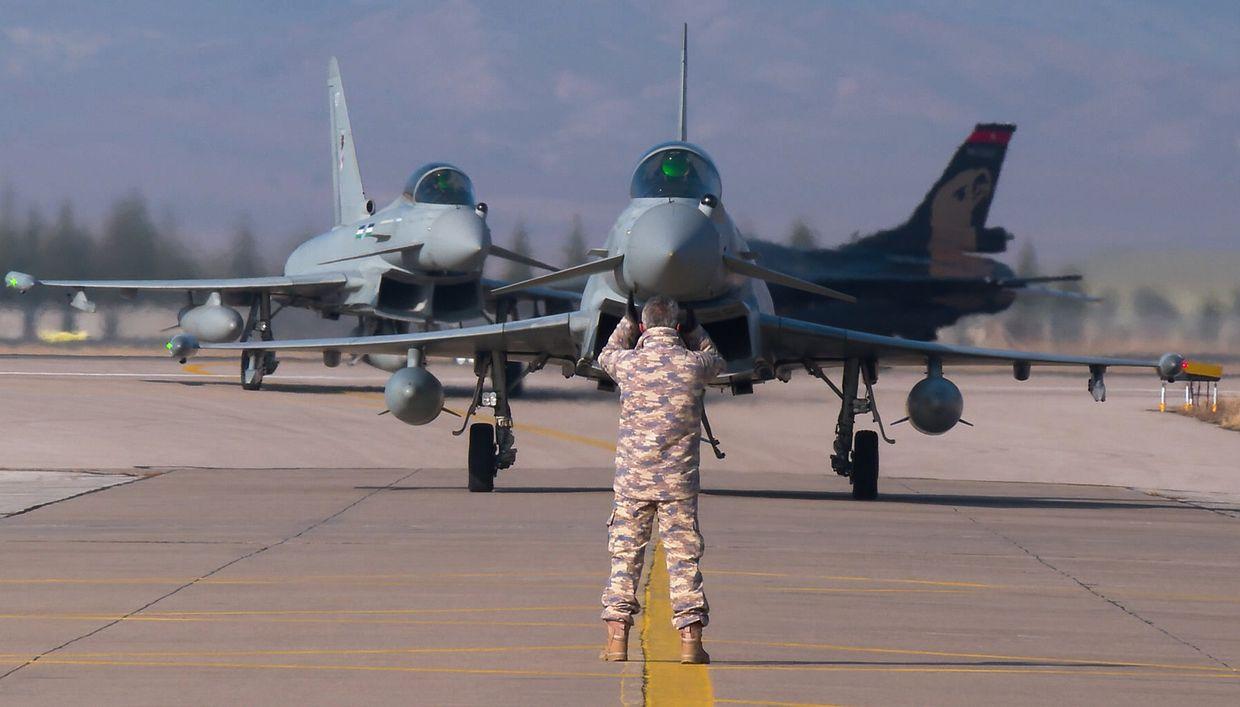 UK discussing deploying fighter jets to Ukraine under potential peace deal, Telegraph reports