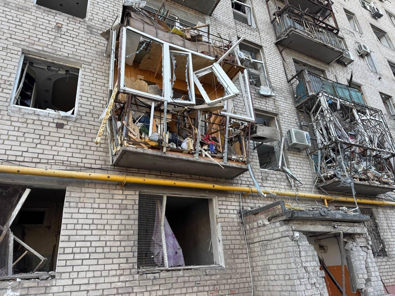 4 killed, 36 injured in Russian attacks against Ukraine over past day