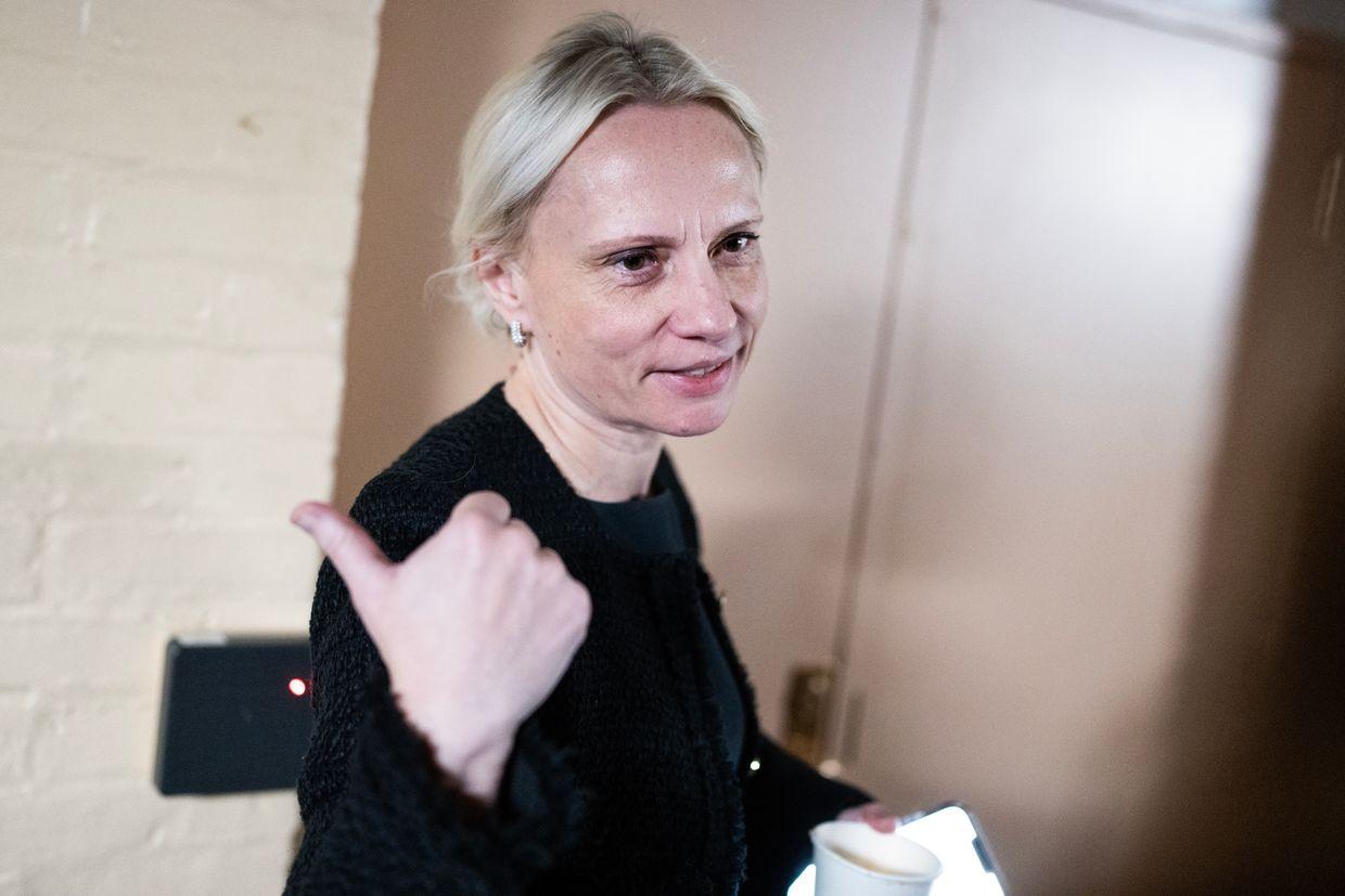 Ukrainian-born US lawmaker says Ukraine should cede land to Russia, demand Zelensky's resignation