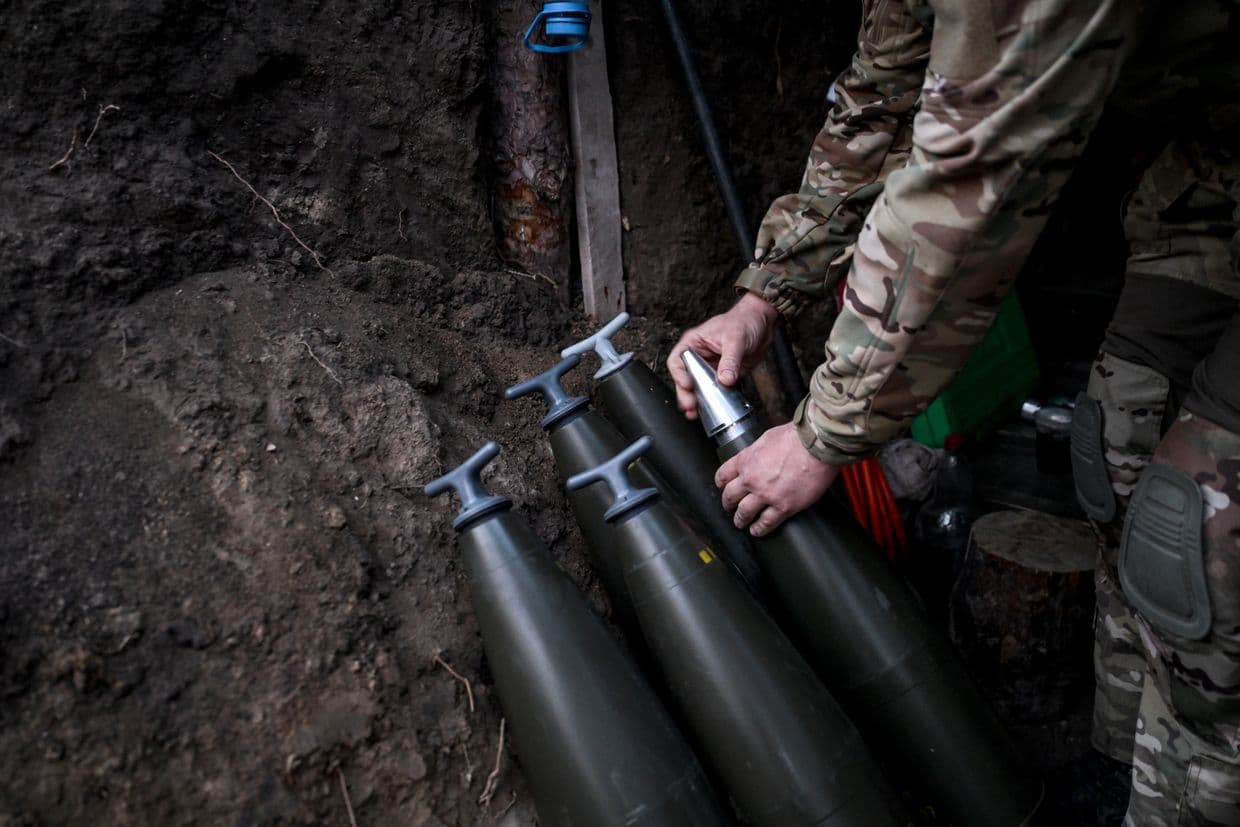Norway to allocate around $454 million for artillery ammunition for Ukraine