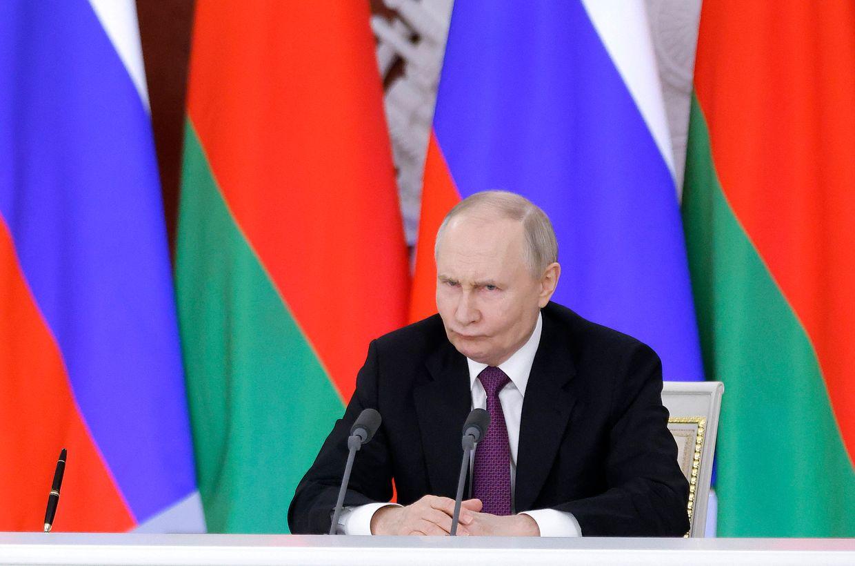 Putin grants Belarusians residing in Russia right to vote, run in local elections