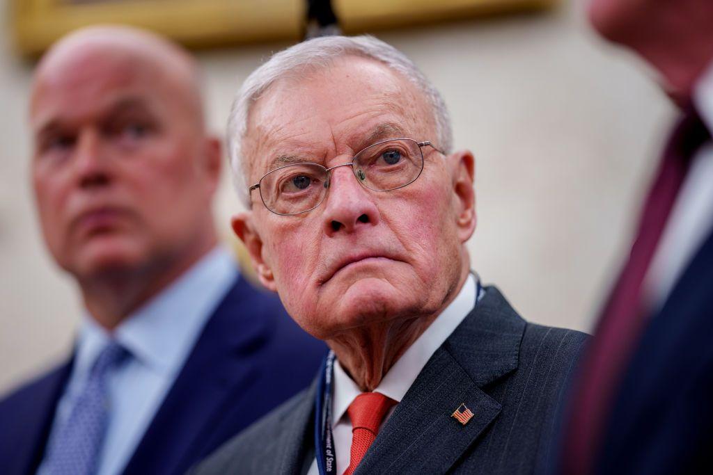 'It's time to move forward,' Kellogg says following London peace talks