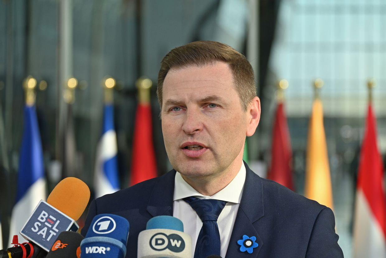 Russia might try to secure deal with US on May 9, Estonian defense minister says
