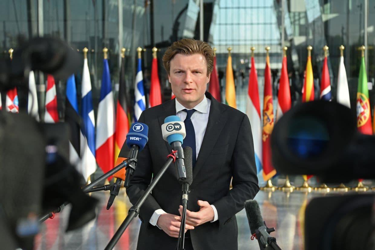 Netherlands, Lithuania pledge ammunition, air defenses for Ukraine