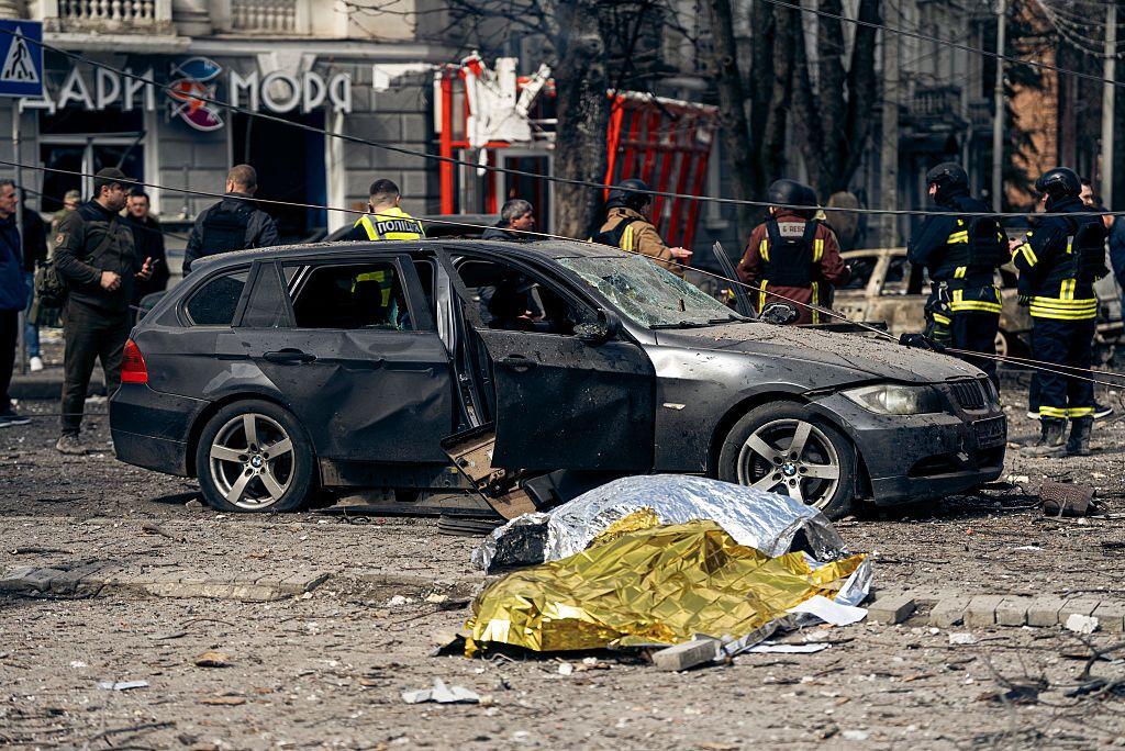 ‘Panic, screams, dead everywhere’ — Sumy in shock after double-tap missile attack kills 35