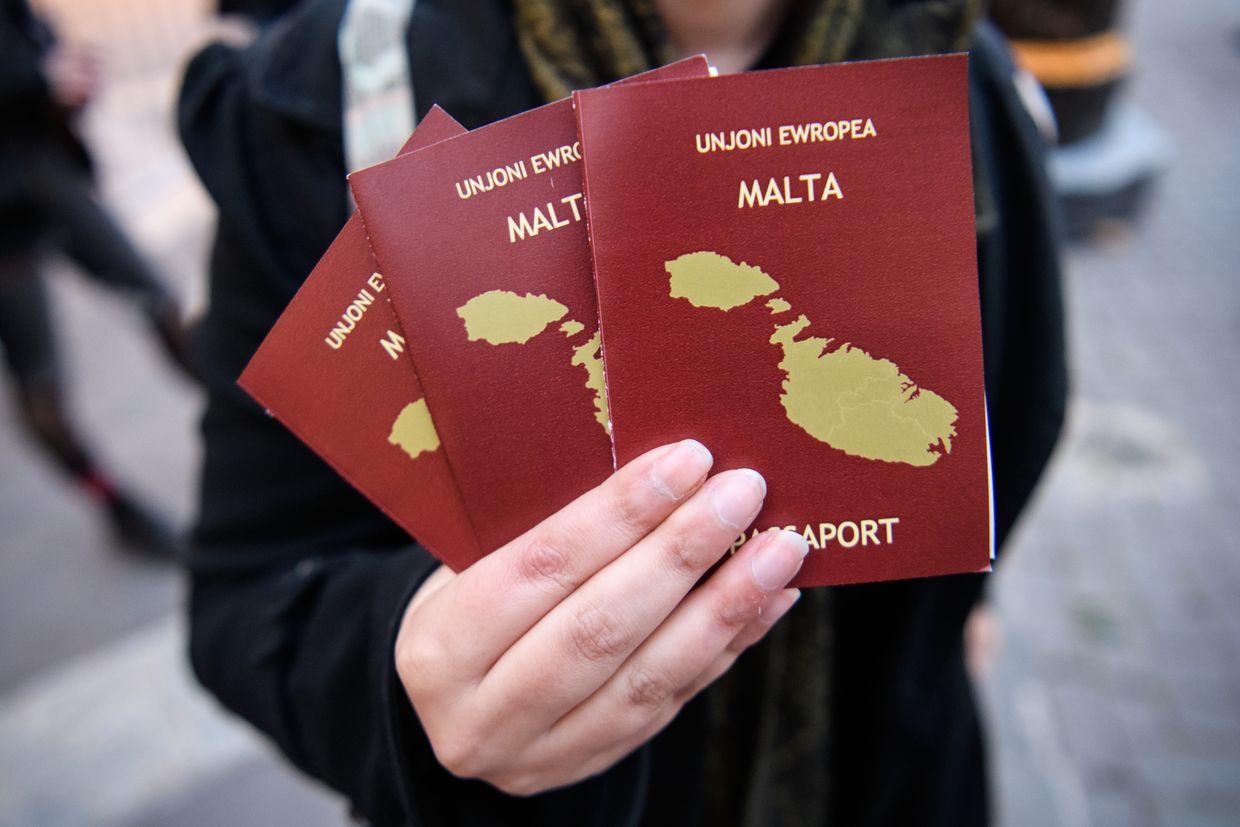 Sanctioned Russians hold 'golden' Maltese passports, FT reports