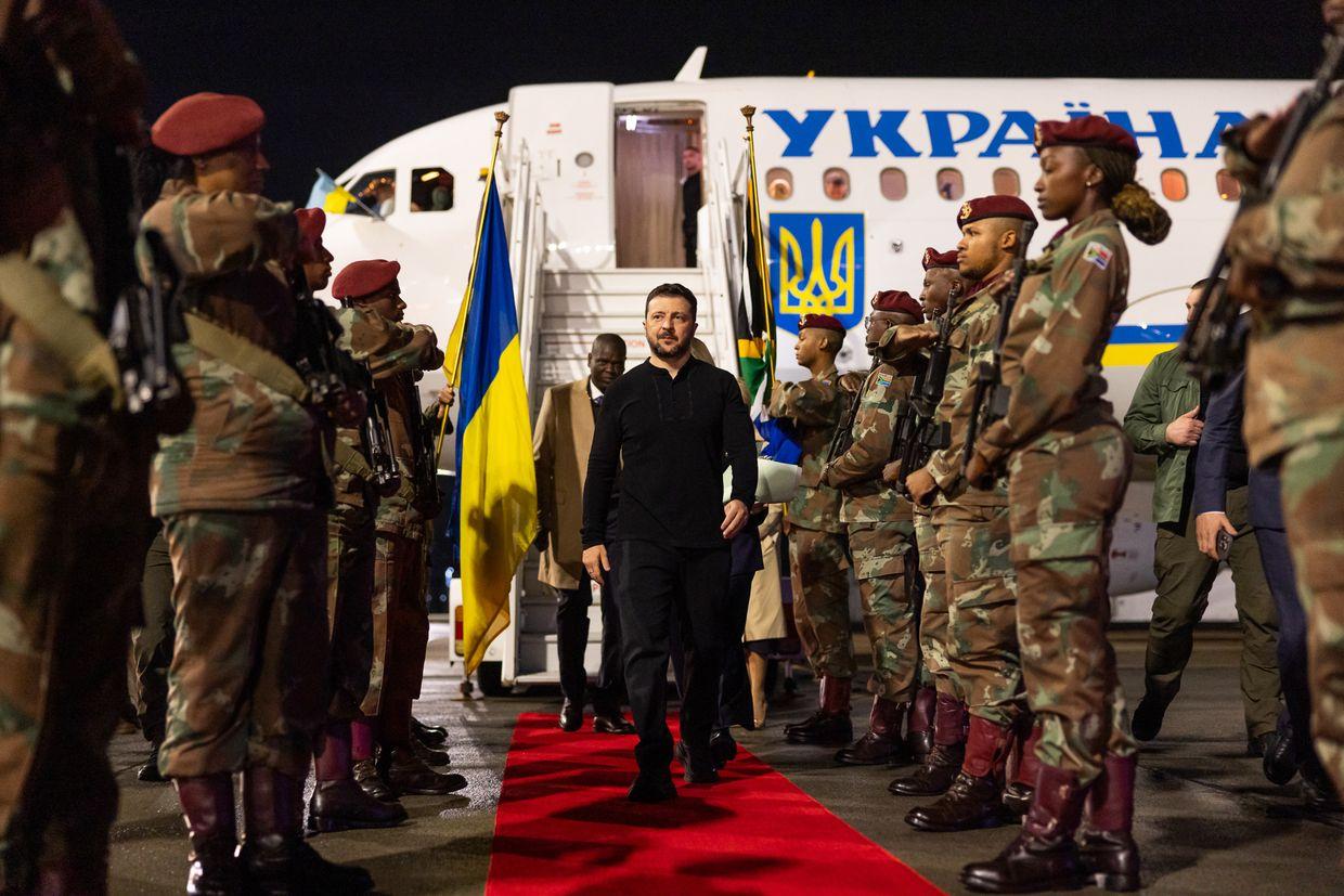 Zelensky visits South Africa but cuts trip short after mass Russian strike