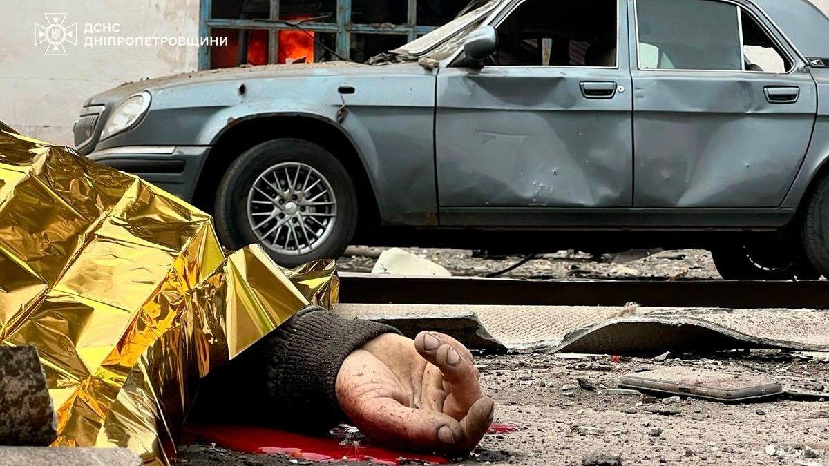 Four killed, 14 injured in Russian missile attack on Kryvyi Rih