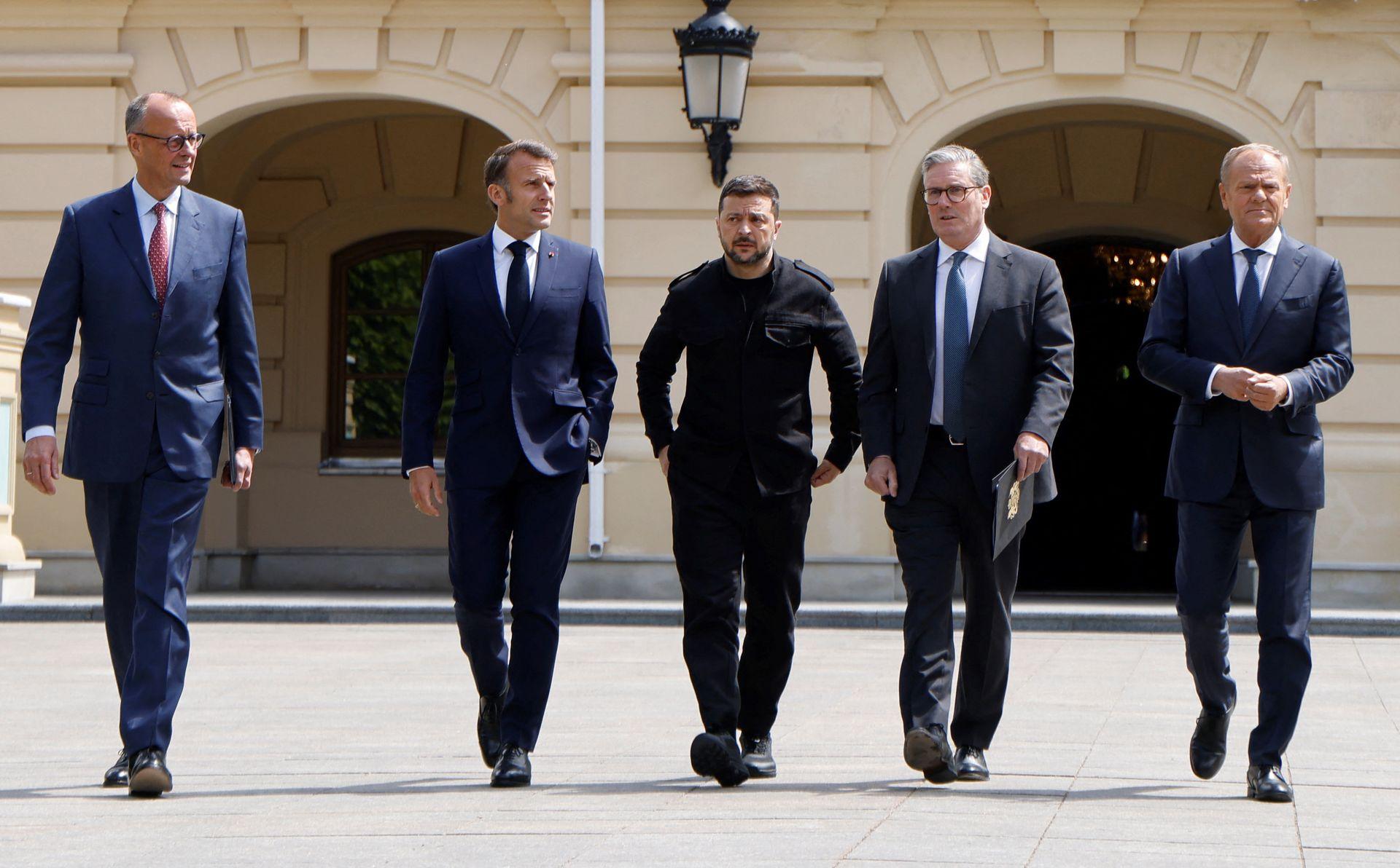 Ukraine, Europe reject Putin's ceasefire proposal, present counterproposal to US ahead of Trump-Putin meeting, WSJ reports