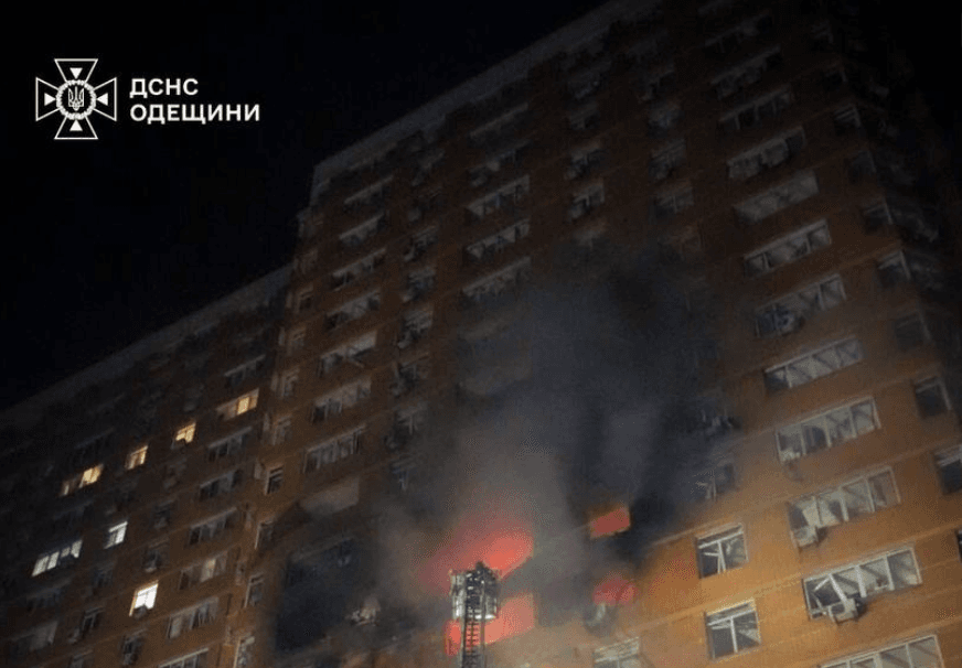 Russian attacks against Ukraine kill 10, injure at least 50 over past day