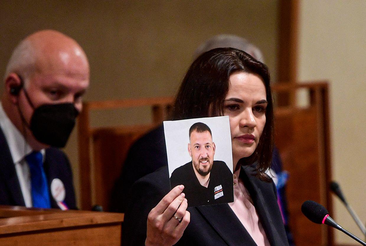 'My husband is free' — Belarus opposition leader Siarhei Tsikhanouski freed after US envoy visits Minsk
